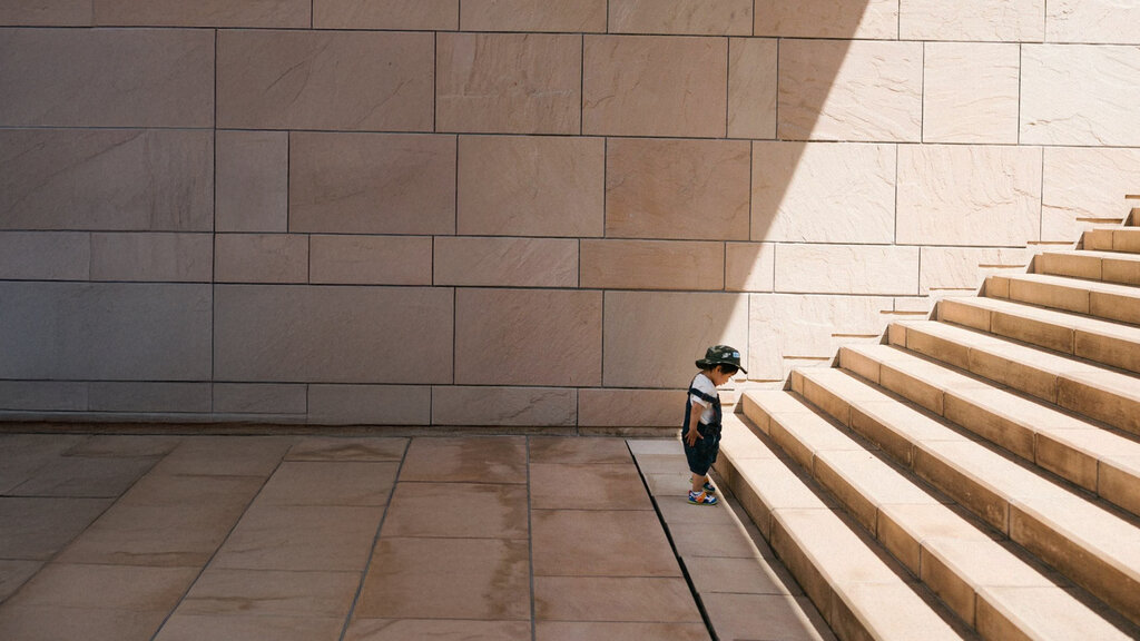 Xentum Financial Advisory Platform with Fee Calculator